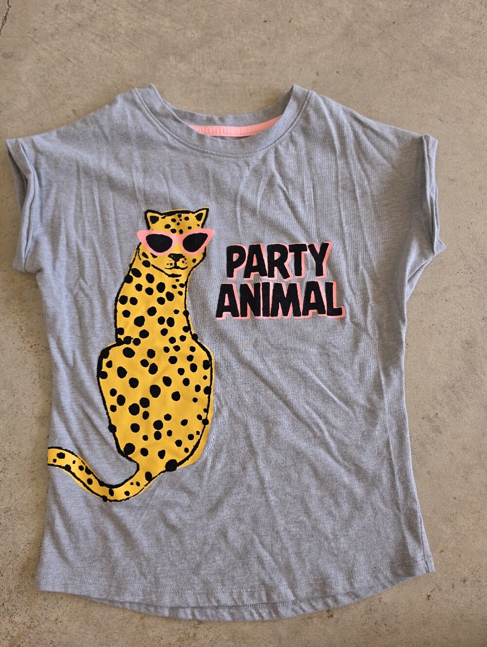 Arizona Jean Company Kids Grey Tee with Yellow Leopard Graphic and Pink Accents